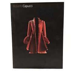 Roberto Capucci arte e creatività oltre i confini della moda