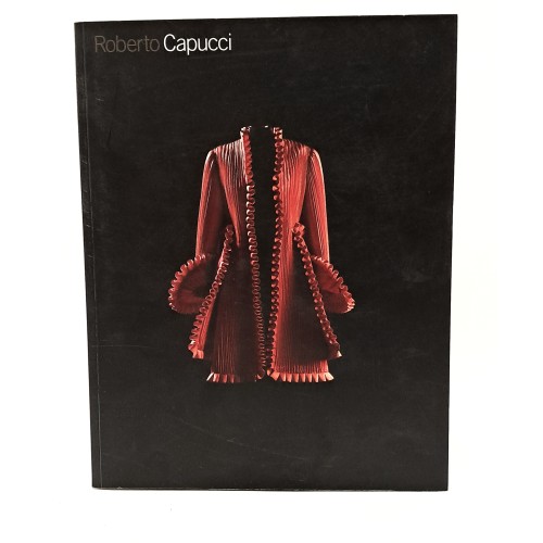 Roberto Capucci arte e creatività oltre i confini della moda