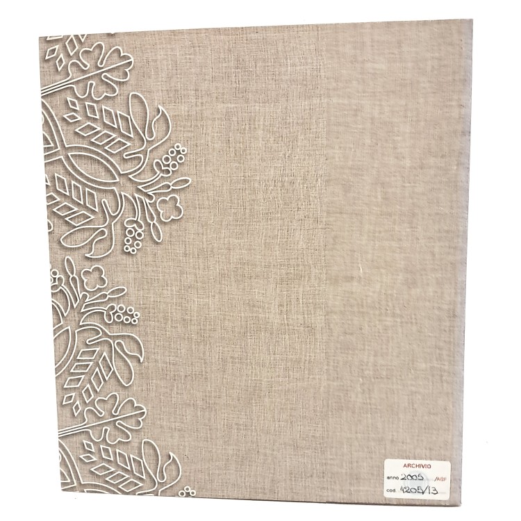 Filo, ricamo, nodi e colore. La creatività al femminile