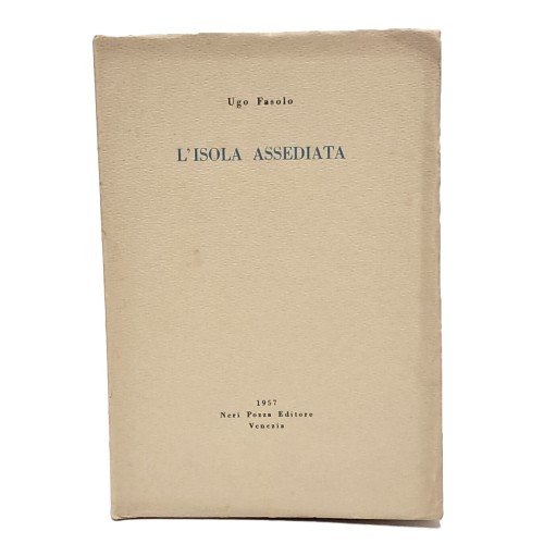 L'isola assediata