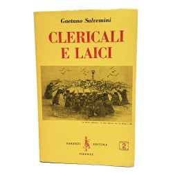 Clericali e laici