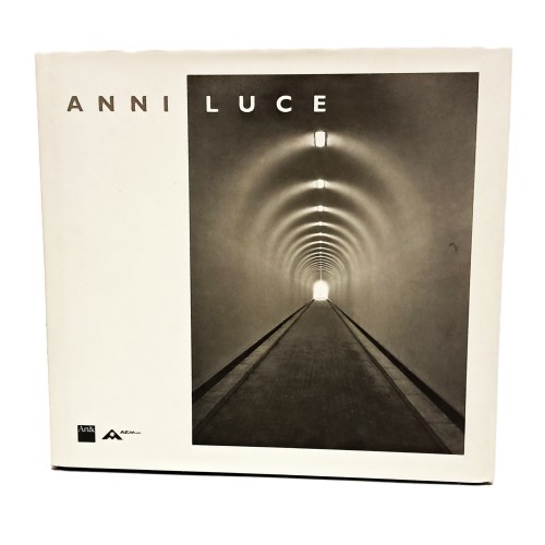 Anni luce. Immagini storiche dell'archivio AEM