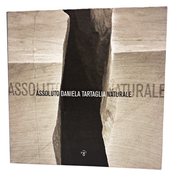 Assoluto naturale. Le forme del marmo nella fotografia