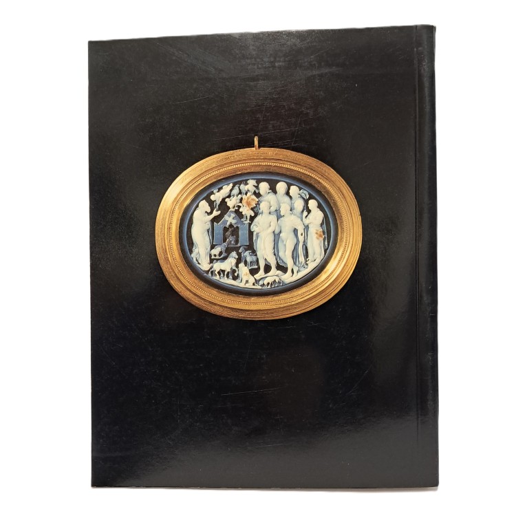 Jewelley through 7000 years